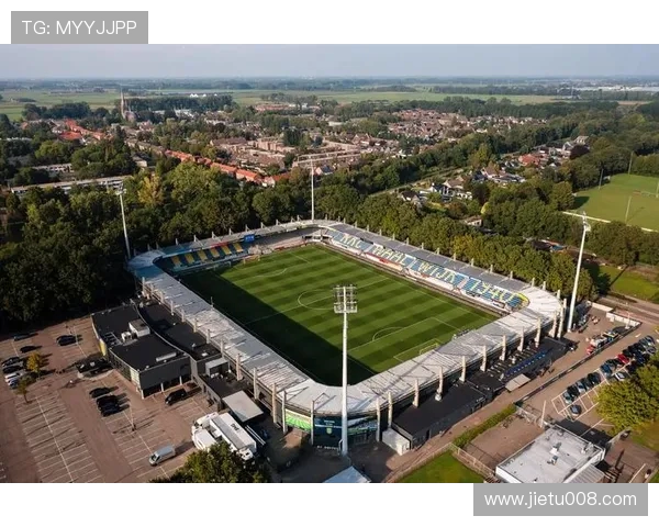 前瓦尔韦克球员伊哈塔伦因殴打前女友被判六十小时社区服务